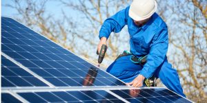 Installation Maintenance Panneaux Solaires Photovoltaïques à Bois-de-Cene